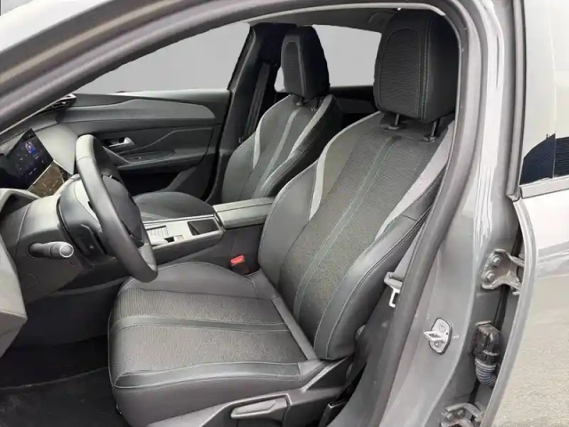 Peugeot 308 bluehdi 130ch s&amp;s eat8 — photo 11