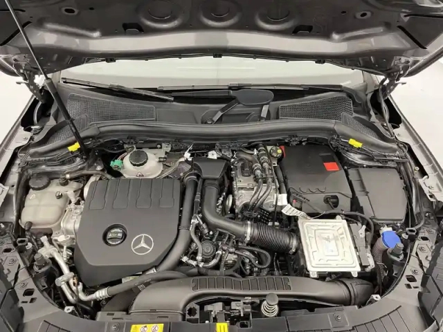 Mercedes Gla 250 e 8g-dct — photo 20