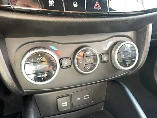 Fiat Tipo 5 portes 1.0 firefly turbo 100 ch s&amp;s — photo 23