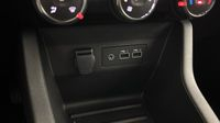 Renault Clio 1.0 TCe 90ch Evolution - 25 — photo 30