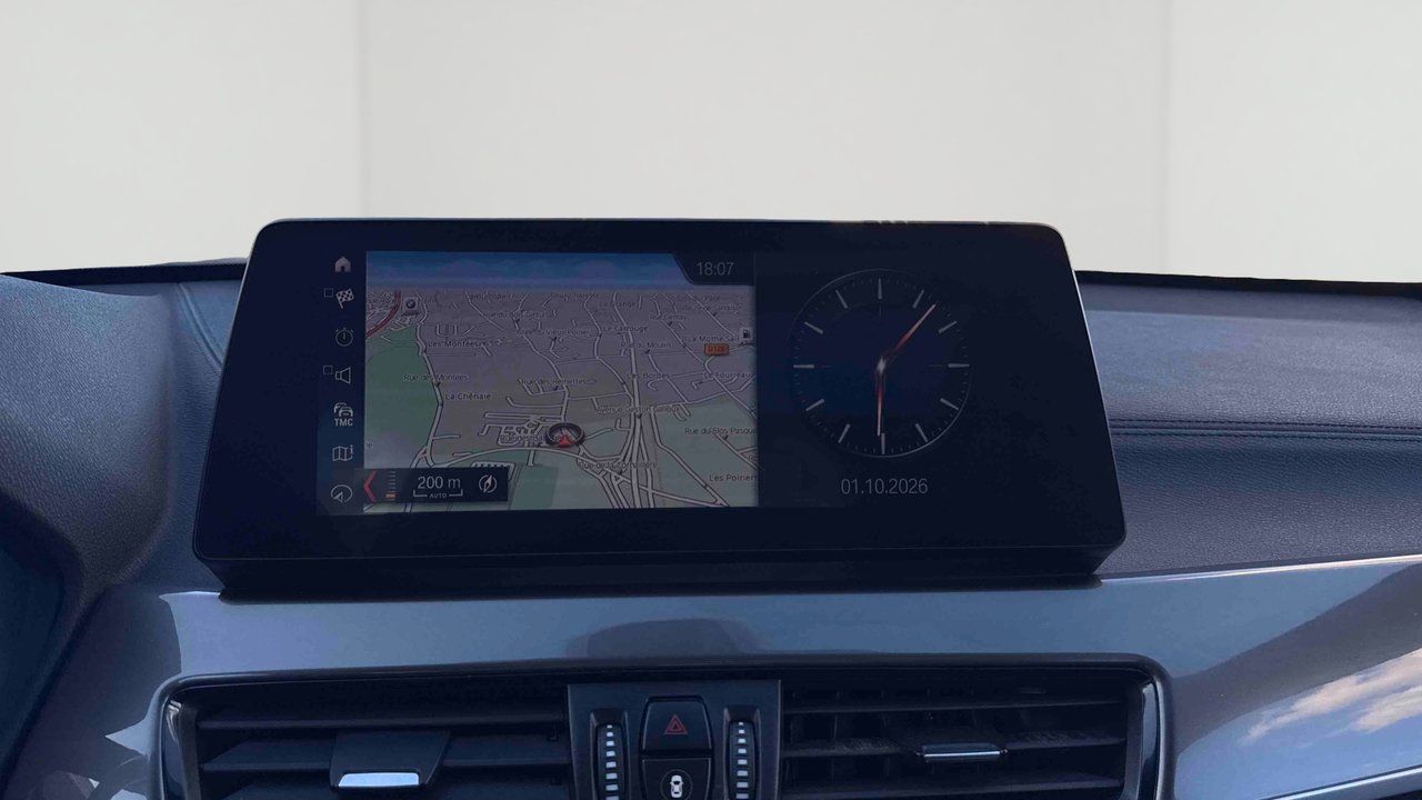 BMW X1 xDrive 18d 150 ch BVA8 — photo 12