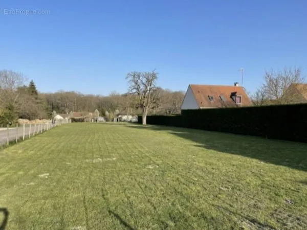 Terrain 760 m²