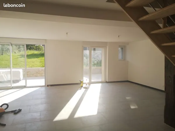 Loue maison calme
