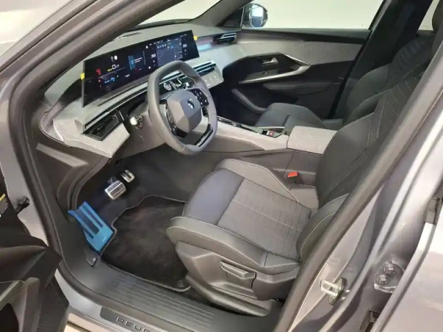 Peugeot 5008 electrique 210 ch 73 kwh — photo 27
