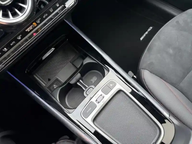 Mercedes Gla 250 e hybrid eq amg line — photo 34