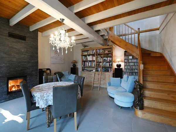 Maison 11 pièces 315 m²