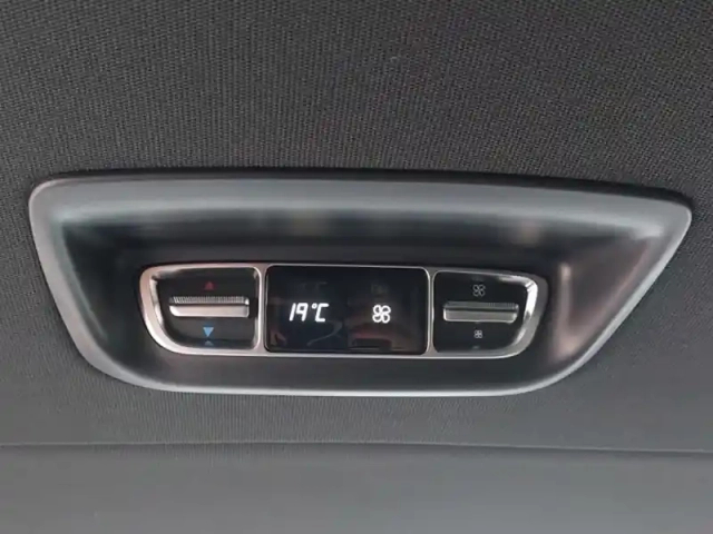 Mercedes Cla v 300 d avantgarde extra long — photo 10