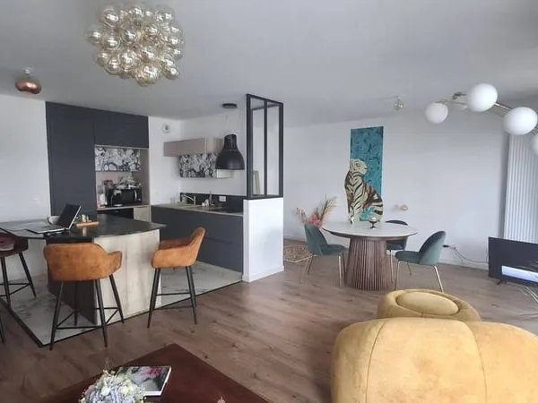 Appartement 5 pièces 90 m²