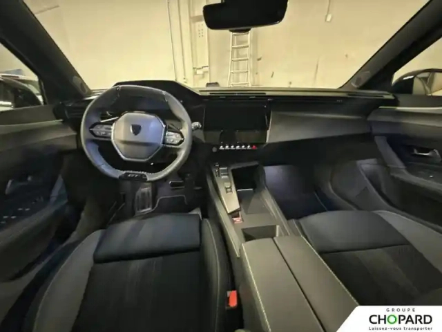 Peugeot 308 hybrid 145 e-dcs6 — photo 12