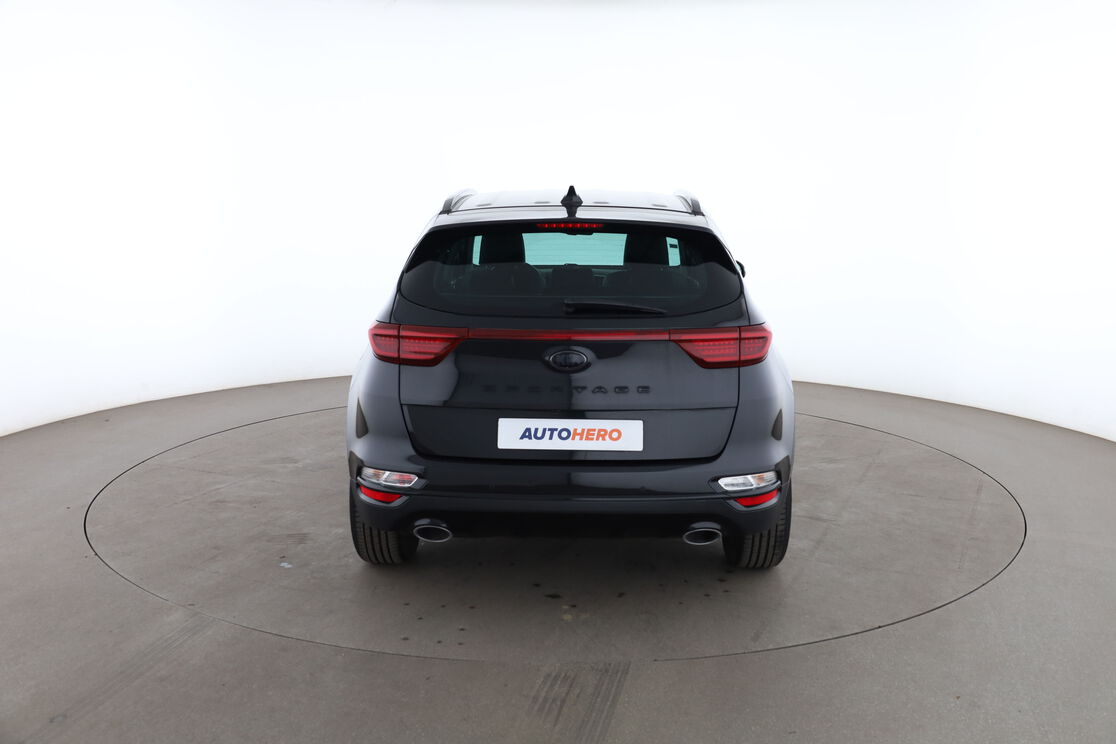 Kia Sportage 1.6 CRDi MHEV Black Edition 2WD DCT7 — photo 4
