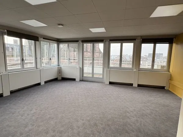 Bureaux 91 m² Strasbourg