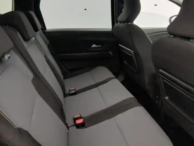 Dacia Jogger 1.0 eco-g 100ch sl extreme+ 7 places — photo 15