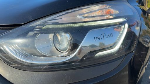Renault Clio 0.9 TCe 90 - Intiale Paris – 2016 – 96153 km – Essence – Boîte Manuelle — photo 5