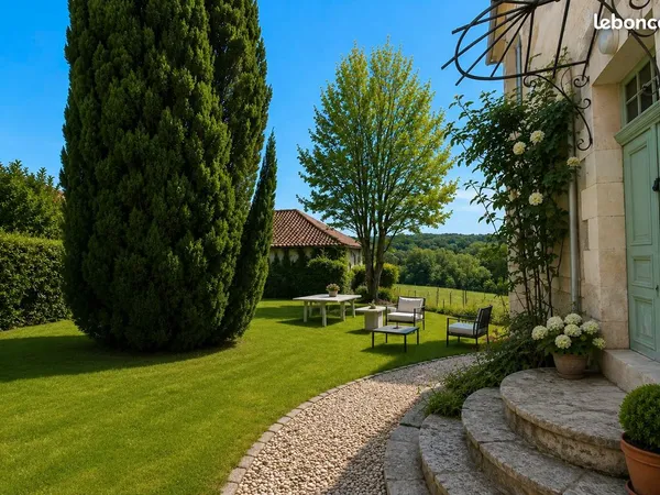 Maison 6 pièces 261 m²