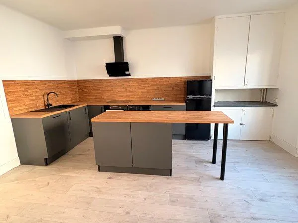 Location F2 62 m2