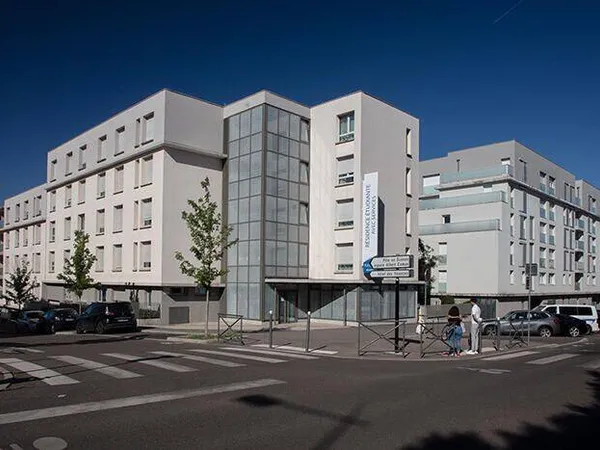 Studio 1 pièce 19 m²