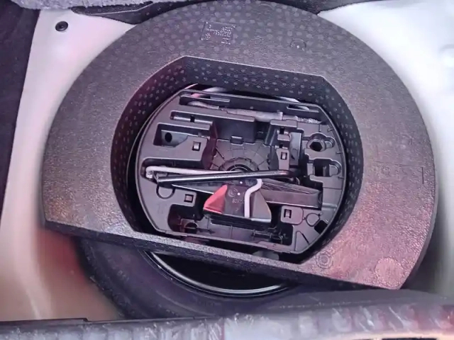 Citroën C3 puretech 83 s&amp;s bvm5 — photo 11