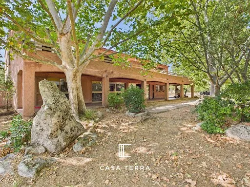 Local commercial 22 pièces 455 m²