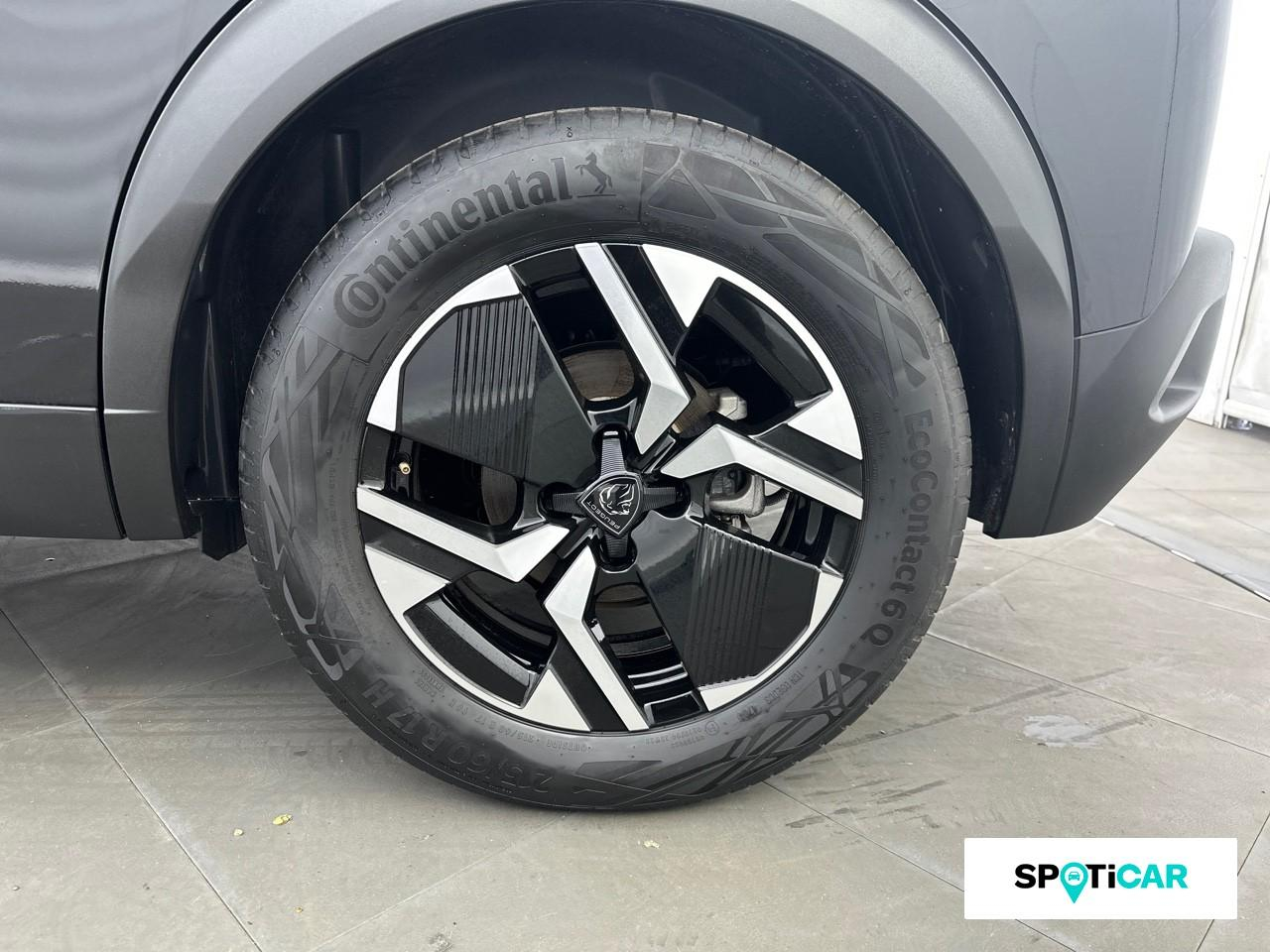 Peugeot 2008 e-2008 156ch 54 kwh allure — photo 11