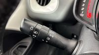 Toyota Aygo 1.0 VVT-i 72ch x-sport 5p — photo 27