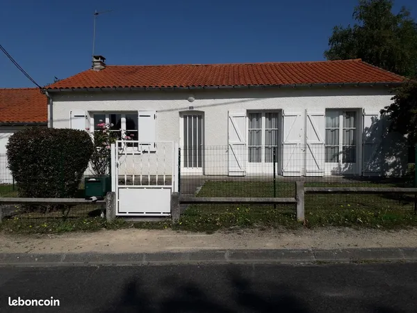 Maison plain pied jardin clos