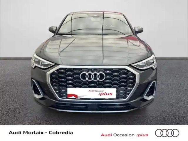 Audi Q3 sportback 35 tdi 150ch s line s tronic 7 — photo 2