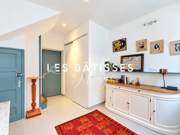 Maison de ville avec terrasse à Arles