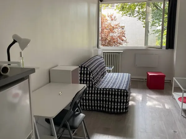 Studette 1 pièce 15 m²