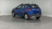 Dacia Sandero 1.0 TCe 90ch Stepway Confort -22 — photo 8