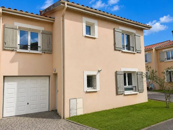 Maison 5 pièces 100 m²