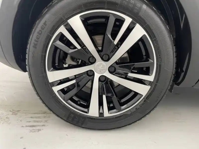 Peugeot 3008 hybrid 225 e-eat8 — photo 20