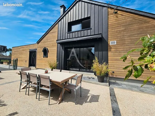 Villa 6 pièces 148 m²