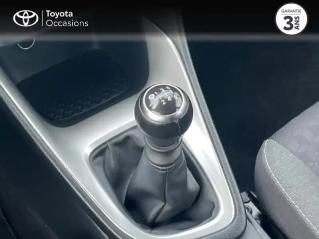 Toyota Yaris 120 vvt-i dynamic 5p my22 — photo 12