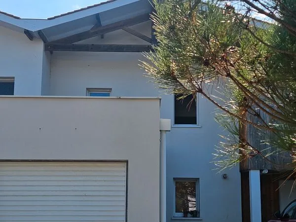 COUP DE CŒUR À LABENNE - Maison T4 meublée avec jardin & garage