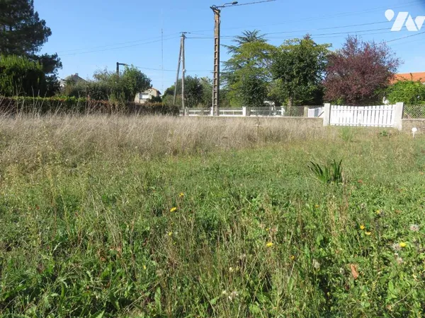 Terrain 443 m²