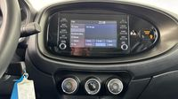Toyota Aygo X 1.0 VVT-i 72ch Dynamic MY23 — photo 19