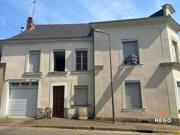 Maison Chateauneuf Sur Sarthe 9 pièce(s) 170 m2