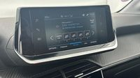 Peugeot 208 1.2 PureTech 100ch S&S Style 118g — photo 13