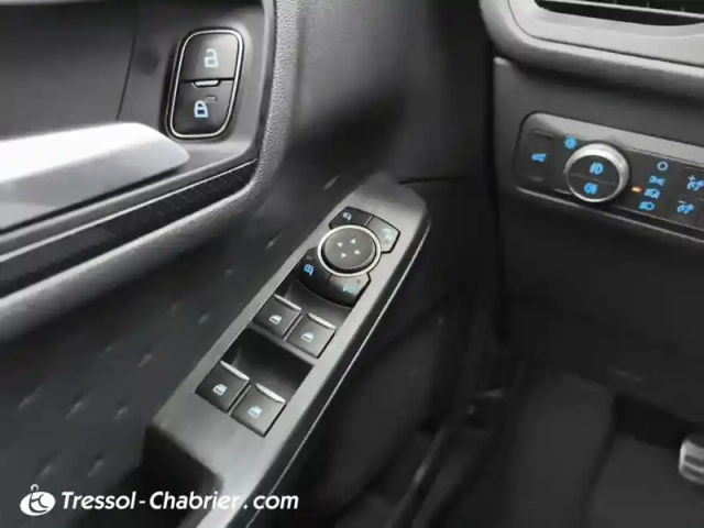 Ford Kuga 2.0 ecoblue 150 mhev bvm6 st-line — photo 20
