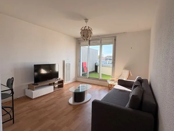 Bel appartement lumineux à Bordeaux quartier Saint-Seurin 2 chambres ascenseur terrasse et parking r