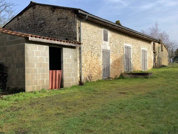 Maison mitoyenne de Campagne