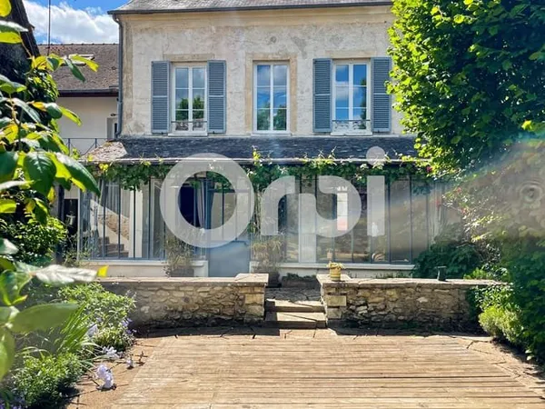 Maison 8 pièces 223 m²