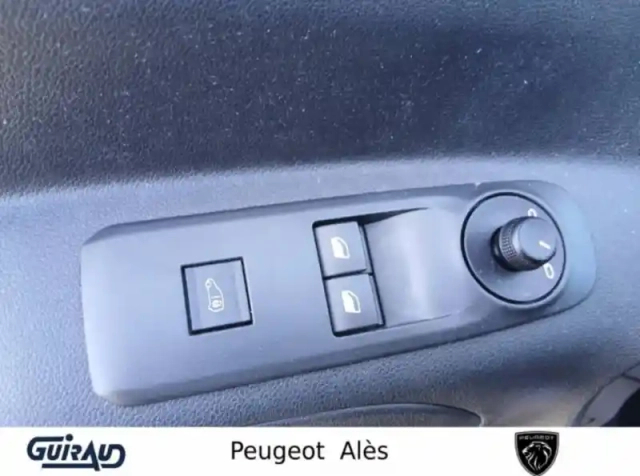 Peugeot Partner fourgon m 950 kg bluehdi 100 s&amp;s bvm6 — photo 30