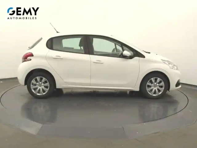 Peugeot 208 affaire bluehdi 100 s&amp;s bvm5 — photo 23