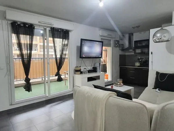 T2 récent de 41m2 avec terrasse de 15m2 - DPE A