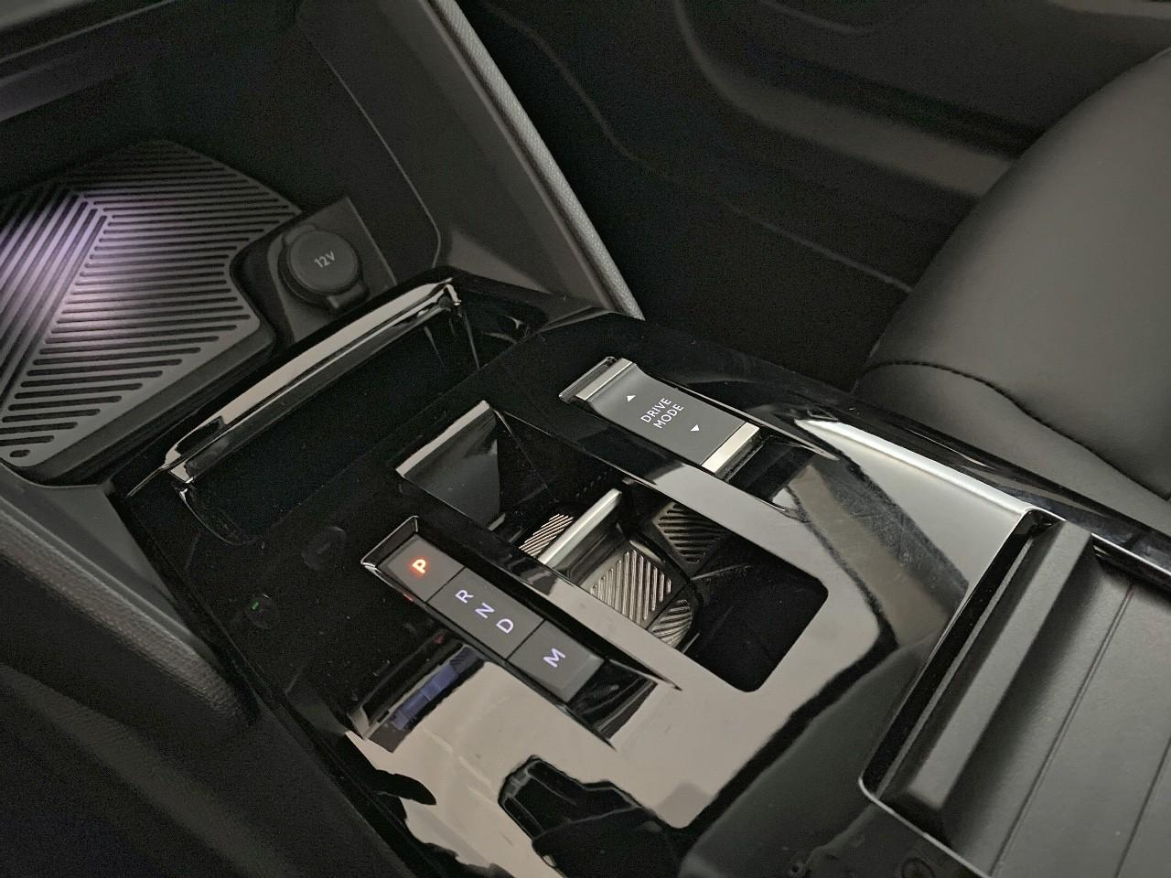 Citroën C4 hybride 145 ch e-dcs6 max — photo 18