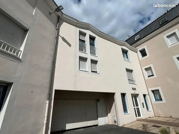 Studio 1 pièce 29 m²