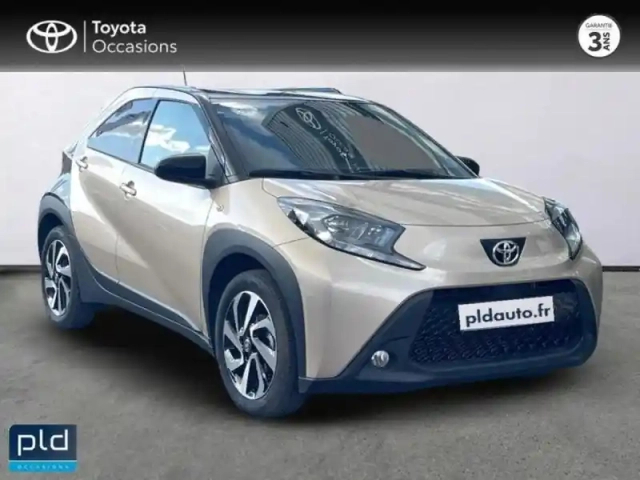 Toyota Aygo X 1.0 vvt-i 72ch design my23 — photo 6