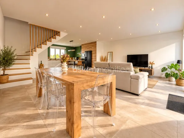 Maison 6 pièces 150 m²