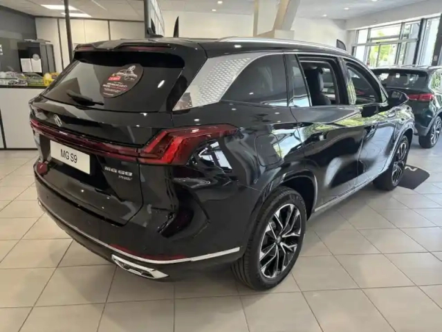 Mg S9 phev 299 ch premium — photo 3